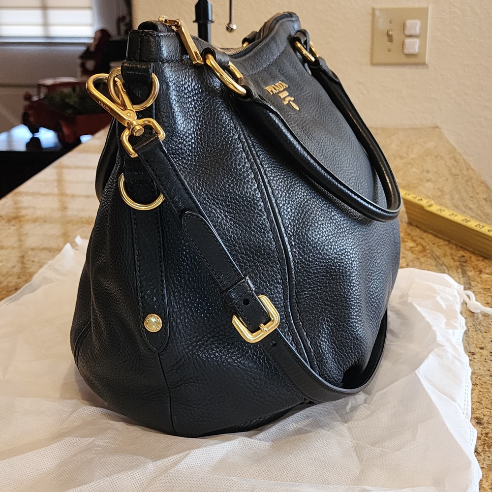 Prada Black Vitello Daino Leather Bag BR4420 Gold Brass Trim Excellent Condition - Picture 3 of 16